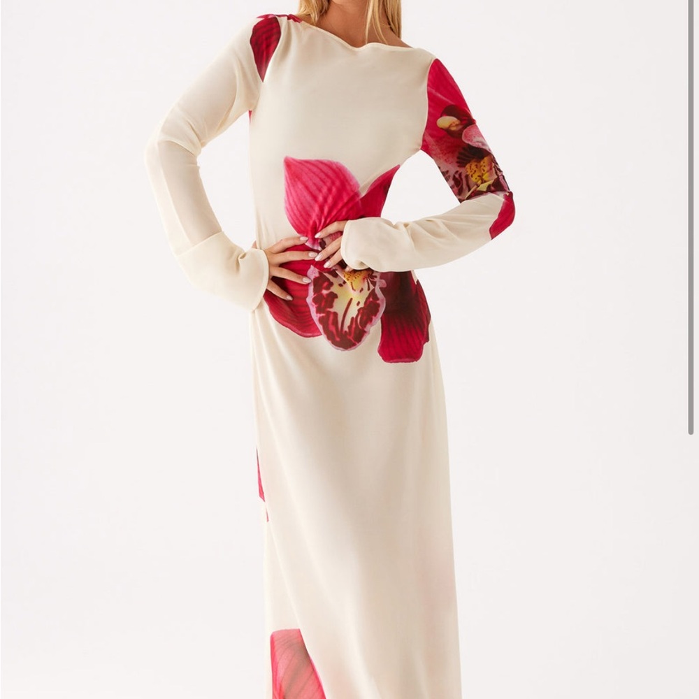 NWT Peppermayo Floral Long Sleeve Dress
